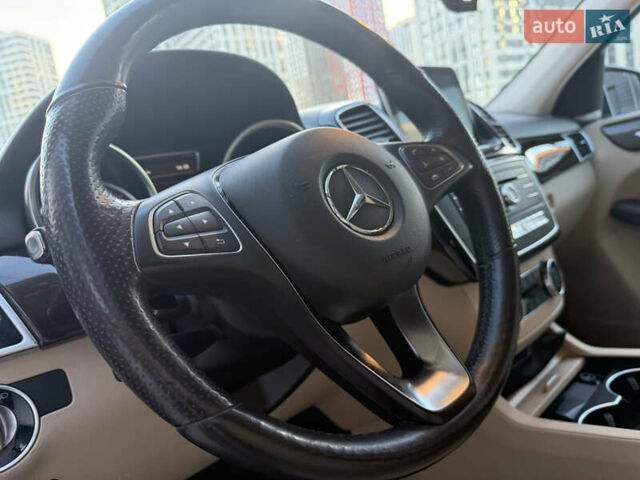 Синий Мерседес ГЛЕ-Класс, объемом двигателя 3.5 л и пробегом 85 тыс. км за 28500 $, фото 47 на Automoto.ua