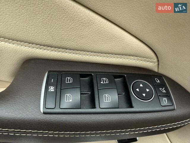 Синий Мерседес ГЛЕ-Класс, объемом двигателя 3.5 л и пробегом 85 тыс. км за 28500 $, фото 68 на Automoto.ua