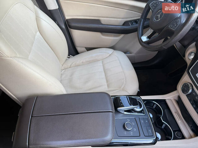 Синий Мерседес ГЛЕ-Класс, объемом двигателя 3.5 л и пробегом 85 тыс. км за 28500 $, фото 52 на Automoto.ua