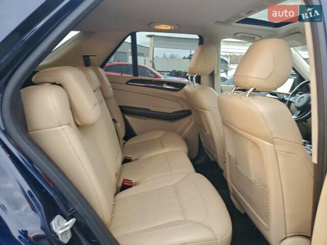 Синій Мерседес ГЛЕ-Клас, об'ємом двигуна 3 л та пробігом 125 тис. км за 5000 $, фото 10 на Automoto.ua