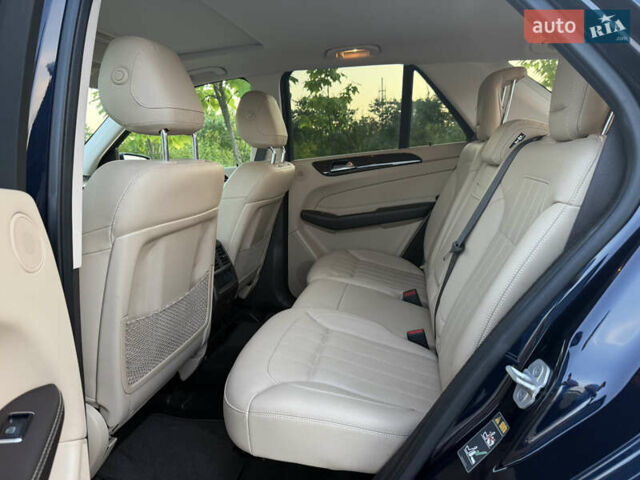 Синий Мерседес ГЛЕ-Класс, объемом двигателя 3.5 л и пробегом 85 тыс. км за 28500 $, фото 8 на Automoto.ua