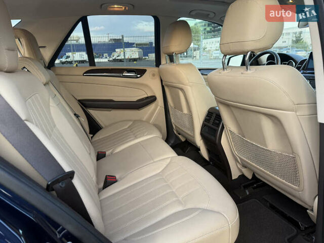 Синий Мерседес ГЛЕ-Класс, объемом двигателя 3.5 л и пробегом 85 тыс. км за 28500 $, фото 14 на Automoto.ua