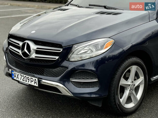 Синий Мерседес ГЛЕ-Класс, объемом двигателя 3.5 л и пробегом 142 тыс. км за 20999 $, фото 27 на Automoto.ua