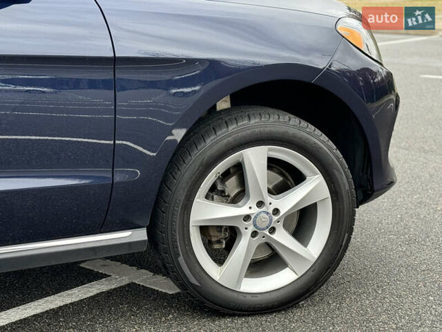 Синий Мерседес ГЛЕ-Класс, объемом двигателя 3.5 л и пробегом 142 тыс. км за 20999 $, фото 45 на Automoto.ua