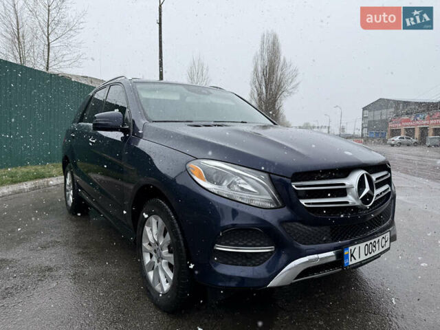 Синий Мерседес ГЛЕ-Класс, объемом двигателя 3.5 л и пробегом 140 тыс. км за 24500 $, фото 2 на Automoto.ua