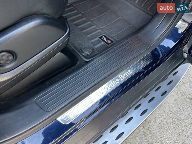Синій Мерседес ГЛЕ-Клас, об'ємом двигуна 3 л та пробігом 170 тис. км за 29850 $, фото 63 на Automoto.ua
