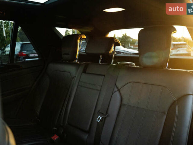 Синий Мерседес ГЛЕ-Класс, объемом двигателя 3 л и пробегом 154 тыс. км за 31700 $, фото 39 на Automoto.ua