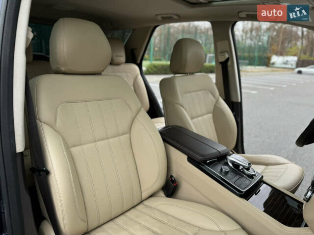 Синий Мерседес ГЛЕ-Класс, объемом двигателя 3.5 л и пробегом 142 тыс. км за 20999 $, фото 69 на Automoto.ua