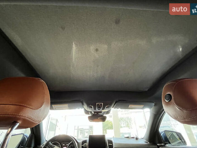 Синий Мерседес ГЛЕ-Класс, объемом двигателя 2.99 л и пробегом 158 тыс. км за 45000 $, фото 17 на Automoto.ua