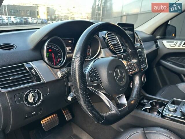 Синій Мерседес ГЛЕ-Клас, об'ємом двигуна 3 л та пробігом 170 тис. км за 29850 $, фото 81 на Automoto.ua