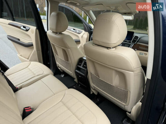 Синий Мерседес ГЛЕ-Класс, объемом двигателя 3.5 л и пробегом 142 тыс. км за 20999 $, фото 62 на Automoto.ua