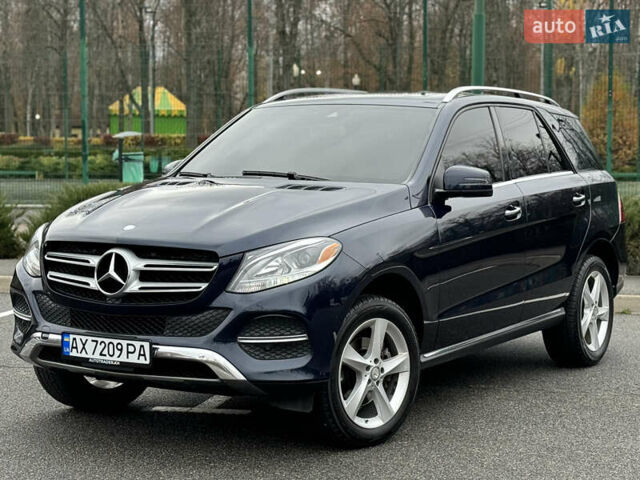 Синий Мерседес ГЛЕ-Класс, объемом двигателя 3.5 л и пробегом 142 тыс. км за 20999 $, фото 1 на Automoto.ua