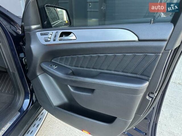 Синій Мерседес ГЛЕ-Клас, об'ємом двигуна 3 л та пробігом 170 тис. км за 29850 $, фото 61 на Automoto.ua