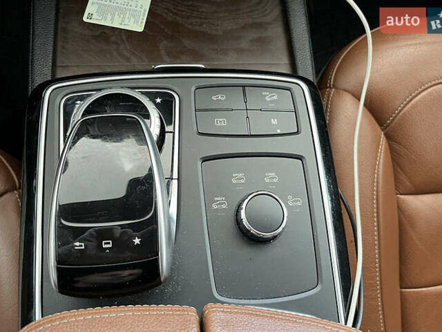 Синий Мерседес ГЛЕ-Класс, объемом двигателя 2.99 л и пробегом 158 тыс. км за 45000 $, фото 10 на Automoto.ua