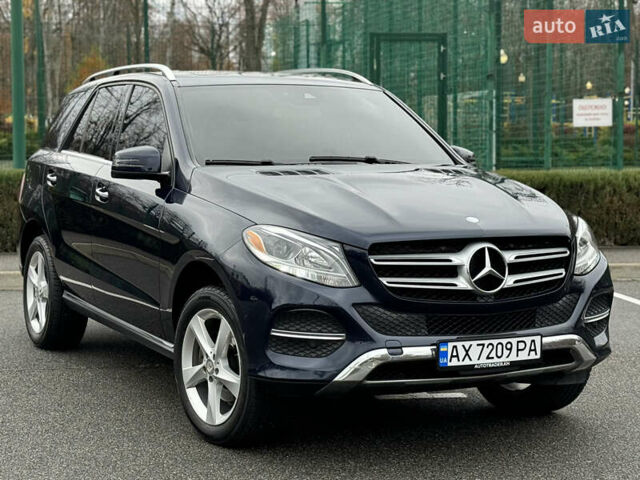 Синий Мерседес ГЛЕ-Класс, объемом двигателя 3.5 л и пробегом 142 тыс. км за 20999 $, фото 4 на Automoto.ua