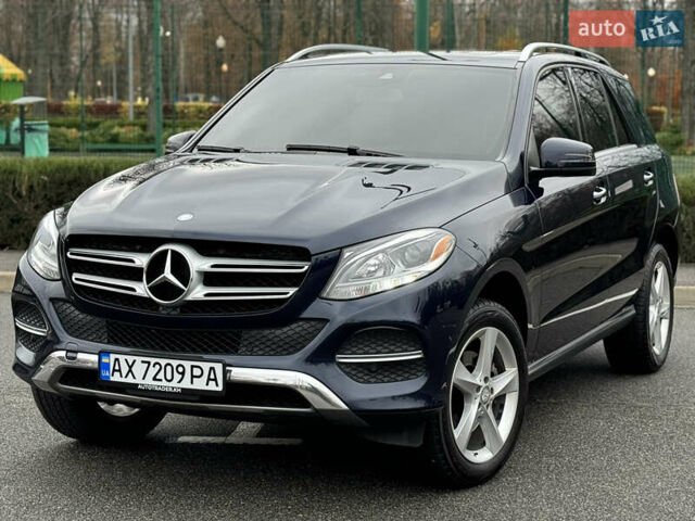 Синий Мерседес ГЛЕ-Класс, объемом двигателя 3.5 л и пробегом 142 тыс. км за 20999 $, фото 2 на Automoto.ua