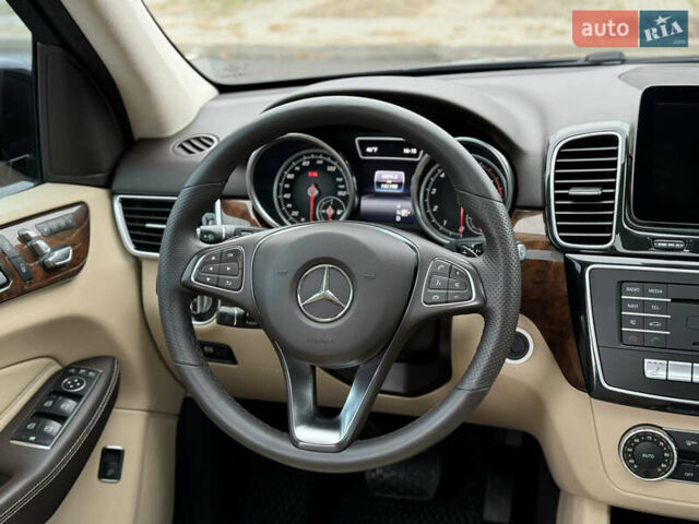 Синий Мерседес ГЛЕ-Класс, объемом двигателя 3.5 л и пробегом 142 тыс. км за 20999 $, фото 74 на Automoto.ua