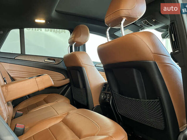 Синий Мерседес ГЛЕ-Класс, объемом двигателя 2.99 л и пробегом 158 тыс. км за 45000 $, фото 14 на Automoto.ua