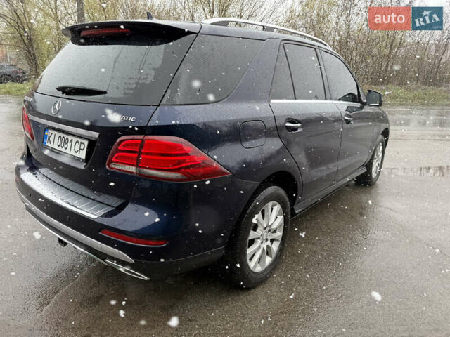 Синий Мерседес ГЛЕ-Класс, объемом двигателя 3.5 л и пробегом 140 тыс. км за 24500 $, фото 5 на Automoto.ua