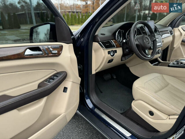 Синий Мерседес ГЛЕ-Класс, объемом двигателя 3.5 л и пробегом 142 тыс. км за 20999 $, фото 46 на Automoto.ua