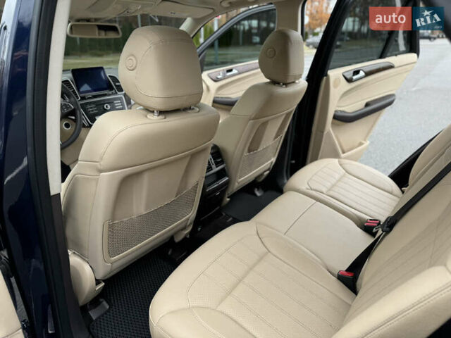 Синий Мерседес ГЛЕ-Класс, объемом двигателя 3.5 л и пробегом 142 тыс. км за 20999 $, фото 59 на Automoto.ua