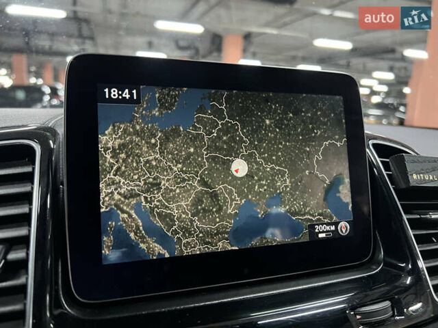 Синий Мерседес ГЛЕ-Класс, объемом двигателя 3 л и пробегом 144 тыс. км за 27800 $, фото 43 на Automoto.ua