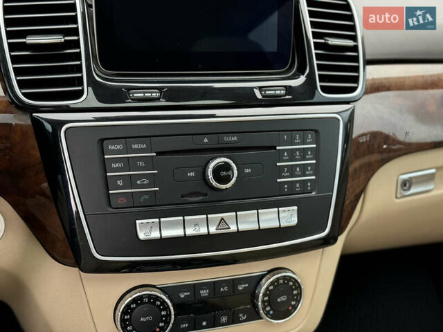 Синий Мерседес ГЛЕ-Класс, объемом двигателя 3.5 л и пробегом 142 тыс. км за 20999 $, фото 76 на Automoto.ua