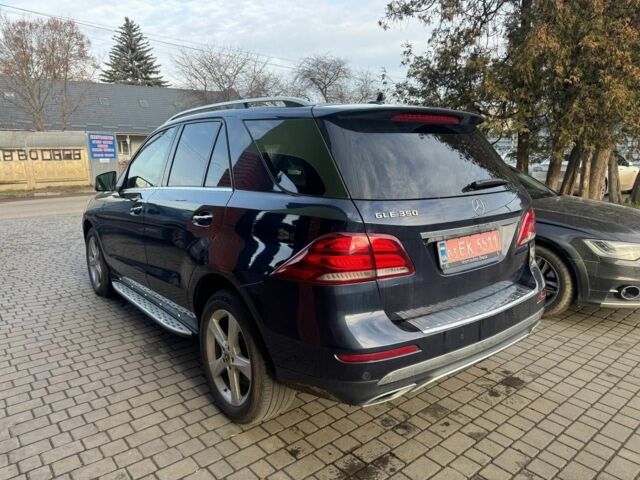 Синий Мерседес ГЛЕ-Класс, объемом двигателя 3.5 л и пробегом 169 тыс. км за 28000 $, фото 3 на Automoto.ua