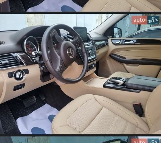 Синий Мерседес ГЛЕ-Класс, объемом двигателя 3 л и пробегом 135 тыс. км за 36999 $, фото 5 на Automoto.ua