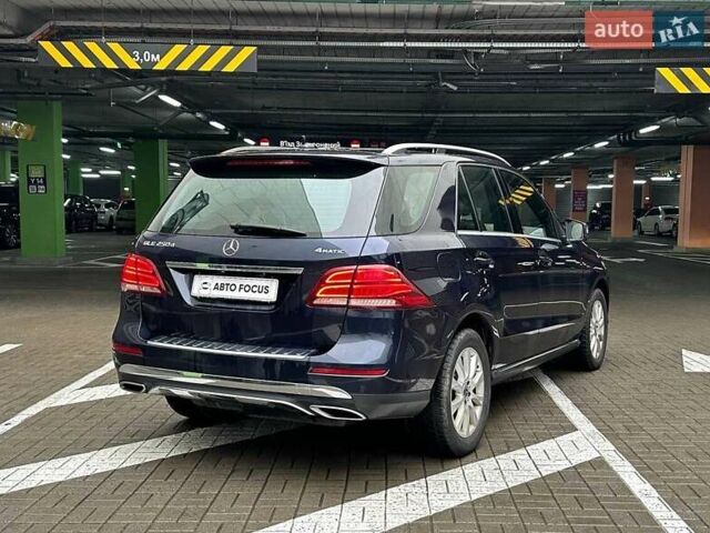 Синий Мерседес ГЛЕ-Класс, объемом двигателя 2.14 л и пробегом 185 тыс. км за 28990 $, фото 4 на Automoto.ua