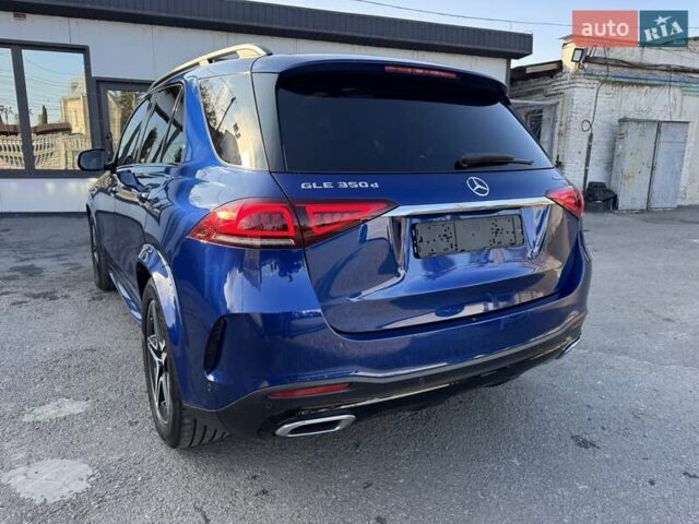 Мерседес ГЛЕ-Клас 2019 у Тернополі на Automoto.ua Синій Мерседес ГЛЕ-Клас, об'ємом двигуна 2.93 л та пробігом 192 тис. км за 51000 $, фото 28 на Automoto.ua