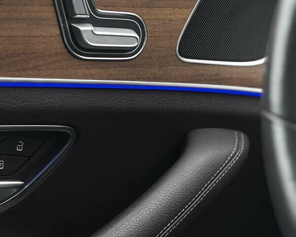 Синий Мерседес ГЛЕ-Класс, объемом двигателя 2 л и пробегом 83 тыс. км за 55990 $, фото 5 на Automoto.ua