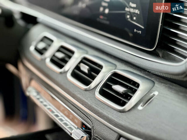 Синий Мерседес ГЛЕ-Класс, объемом двигателя 2.93 л и пробегом 118 тыс. км за 59900 $, фото 46 на Automoto.ua