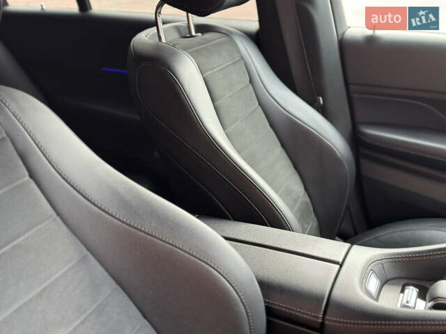 Синий Мерседес ГЛЕ-Класс, объемом двигателя 2.93 л и пробегом 118 тыс. км за 59900 $, фото 55 на Automoto.ua