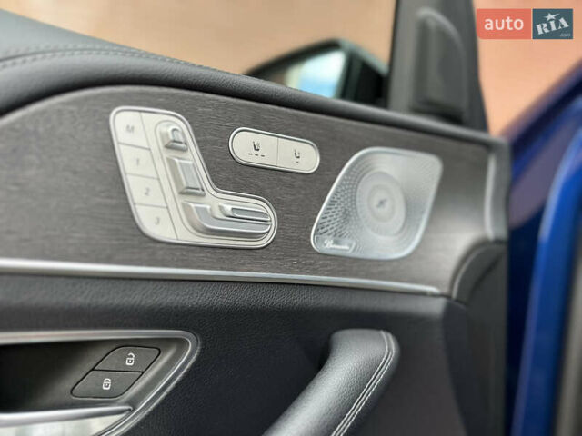 Синий Мерседес ГЛЕ-Класс, объемом двигателя 2.93 л и пробегом 118 тыс. км за 59900 $, фото 33 на Automoto.ua