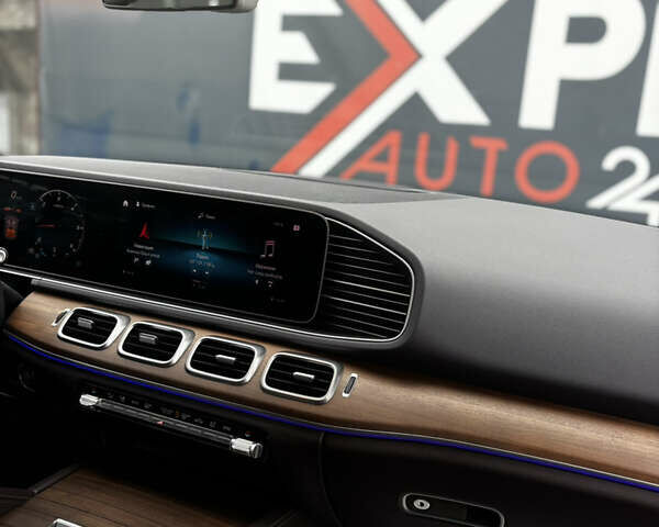 Синий Мерседес ГЛЕ-Класс, объемом двигателя 2 л и пробегом 83 тыс. км за 55990 $, фото 12 на Automoto.ua