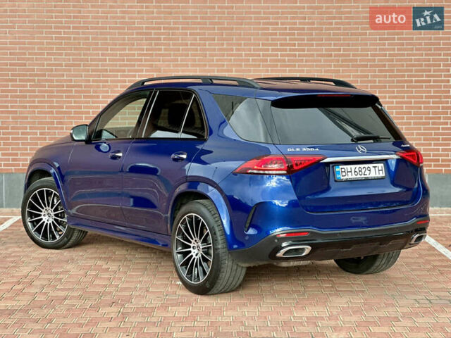 Синий Мерседес ГЛЕ-Класс, объемом двигателя 2.93 л и пробегом 118 тыс. км за 59900 $, фото 14 на Automoto.ua