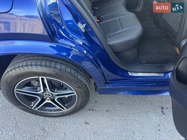 Мерседес ГЛЕ-Клас 2019 у Тернополі на Automoto.ua Синій Мерседес ГЛЕ-Клас, об'ємом двигуна 2.93 л та пробігом 192 тис. км за 51000 $, фото 77 на Automoto.ua