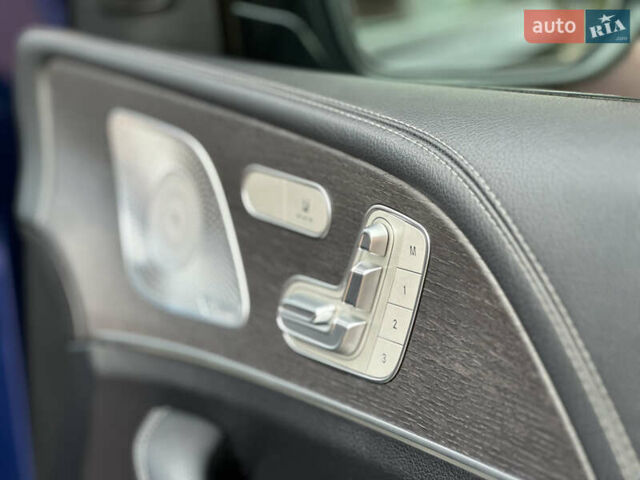 Синий Мерседес ГЛЕ-Класс, объемом двигателя 2.93 л и пробегом 118 тыс. км за 59900 $, фото 44 на Automoto.ua