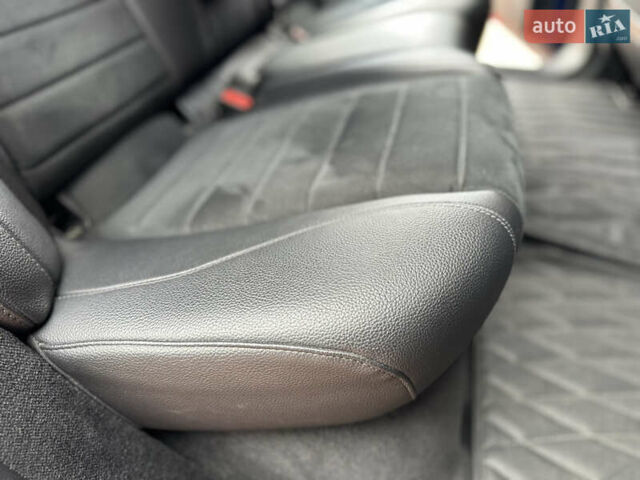 Синий Мерседес ГЛЕ-Класс, объемом двигателя 2.93 л и пробегом 118 тыс. км за 59900 $, фото 53 на Automoto.ua