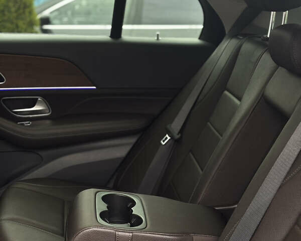 Синий Мерседес ГЛЕ-Класс, объемом двигателя 2 л и пробегом 83 тыс. км за 55990 $, фото 16 на Automoto.ua