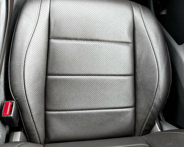 Синий Мерседес ГЛЕ-Класс, объемом двигателя 2 л и пробегом 83 тыс. км за 55990 $, фото 50 на Automoto.ua