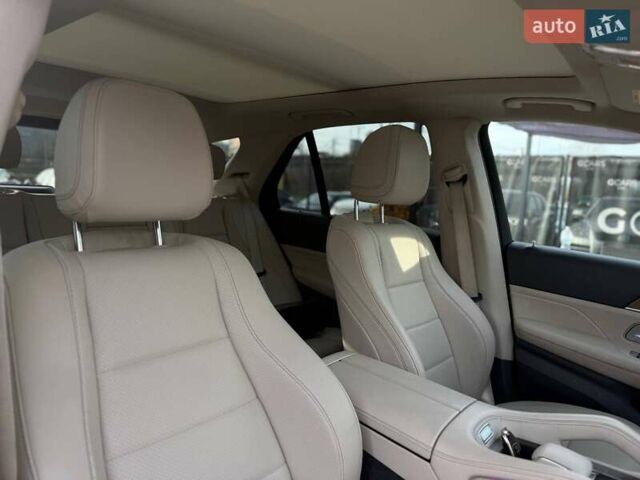 Синій Мерседес ГЛЕ-Клас, об'ємом двигуна 3 л та пробігом 43 тис. км за 55999 $, фото 35 на Automoto.ua