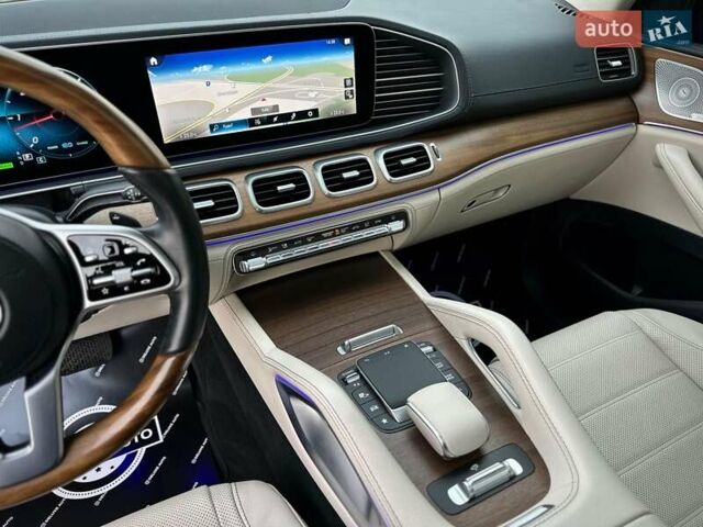 Синий Мерседес ГЛЕ-Класс, объемом двигателя 1.99 л и пробегом 53 тыс. км за 82999 $, фото 96 на Automoto.ua