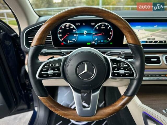 Синий Мерседес ГЛЕ-Класс, объемом двигателя 1.99 л и пробегом 53 тыс. км за 82999 $, фото 94 на Automoto.ua