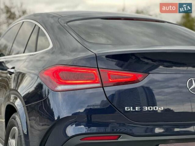 Синий Мерседес ГЛЕ-Класс, объемом двигателя 1.99 л и пробегом 53 тыс. км за 82999 $, фото 22 на Automoto.ua