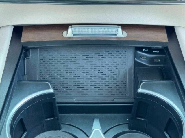 Синий Мерседес ГЛЕ-Класс, объемом двигателя 2 л и пробегом 22 тыс. км за 35000 $, фото 10 на Automoto.ua