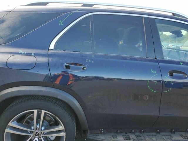 Синий Мерседес ГЛЕ-Класс, объемом двигателя 2 л и пробегом 54 тыс. км за 20000 $, фото 9 на Automoto.ua