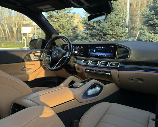 Синий Мерседес ГЛЕ-Класс, объемом двигателя 1.99 л и пробегом 30 тыс. км за 77000 $, фото 26 на Automoto.ua