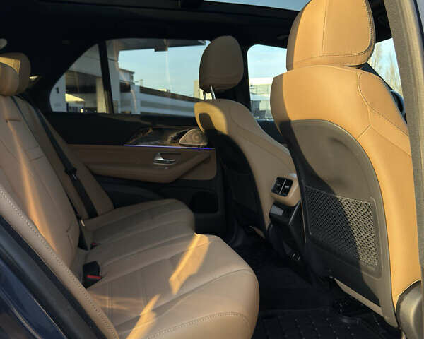 Синий Мерседес ГЛЕ-Класс, объемом двигателя 1.99 л и пробегом 30 тыс. км за 77000 $, фото 18 на Automoto.ua